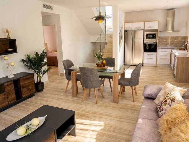 3 quarto Moradia para venda em Ciudad Quesada, Rojales com piscina - 598 000 € (Ref: 9318996)