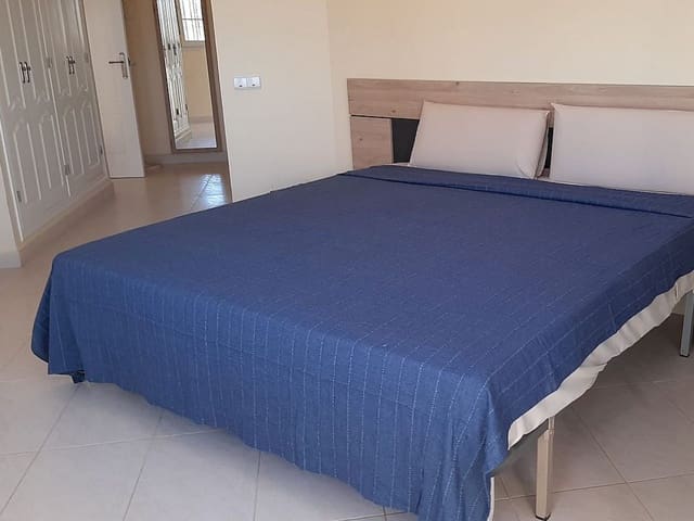 3 soveværelse Villa til salg i La Manga del Mar Menor med swimmingpool - € 780.000 (Ref: 9318997)