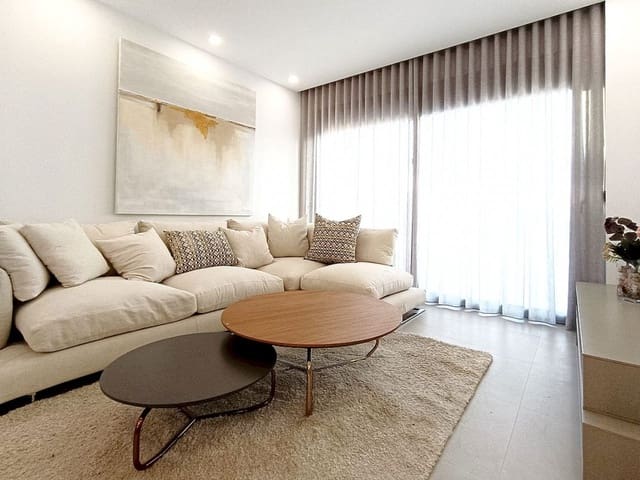 3 bedroom Villa for sale in Benijófar with pool - € 449,000 (Ref: 9319005)