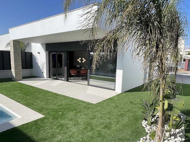 3 soveværelse Villa til salg i Molina de Segura med swimmingpool - € 379.000 (Ref: 9319017)