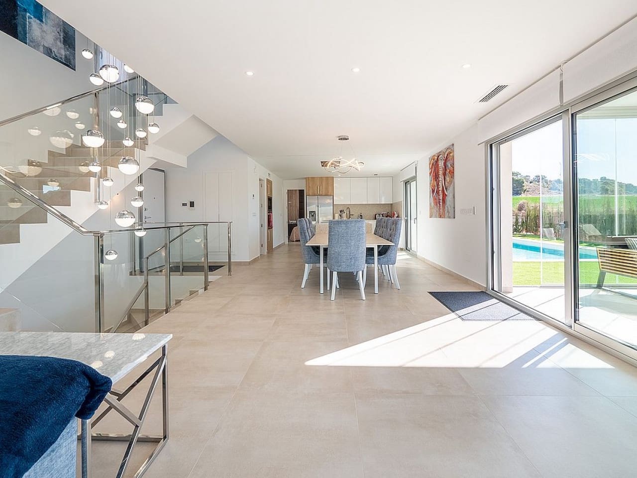 Chalet de 4 habitaciones en Algorfa en venta con piscina - 669.000 € (Ref: 9319020)