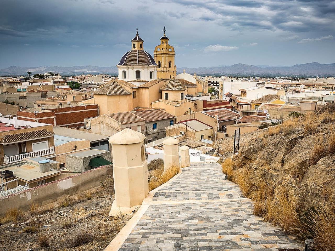 3 soveværelse Byhus til salg i Cox med swimmingpool - € 235.000 (Ref: 9319022)