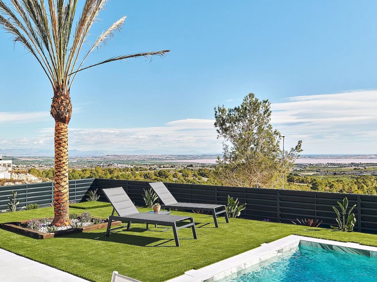 3 bedroom Villa for sale in San Miguel de Salinas with pool - € 1,000,000 (Ref: 9319025)