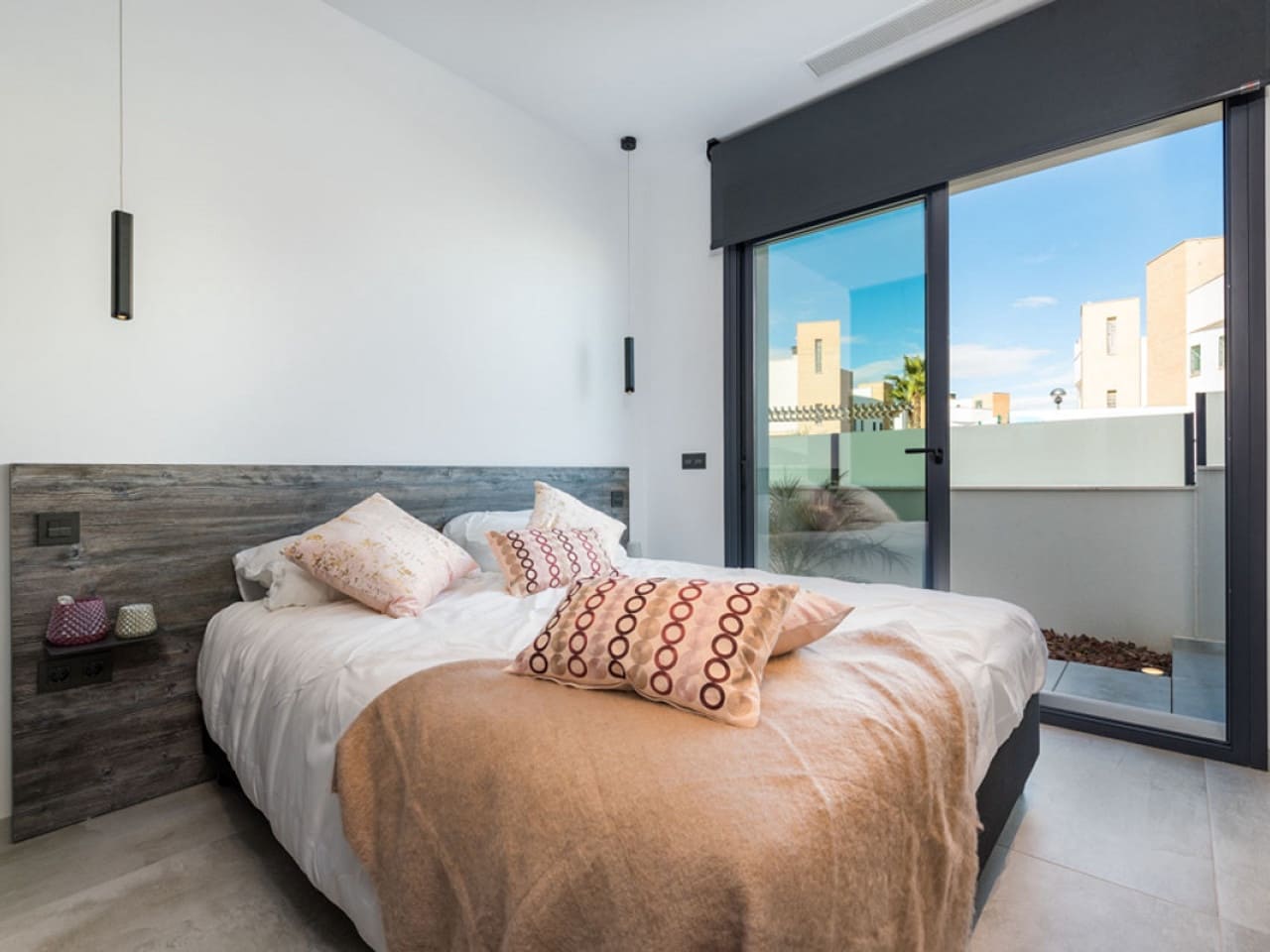 4 bedroom Villa for sale in Ciudad Quesada with pool - € 1,450,000 (Ref: 9319032)