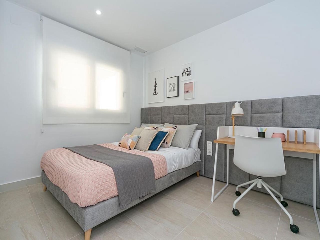 2 makuuhuone Rivitalo myytävänä paikassa Los Balcones mukana uima-altaan - 305 000 € (Ref: 9319037)