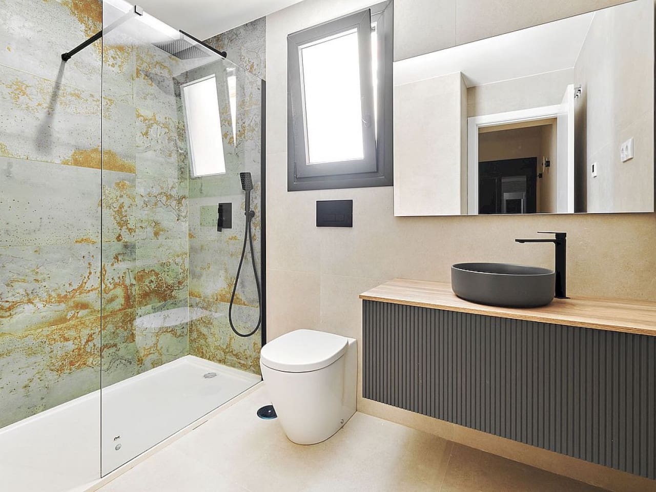 2 sypialnia Dom szeregowy na sprzedaż w La Veleta z basenem - 380 000 € (Ref: 9319040)