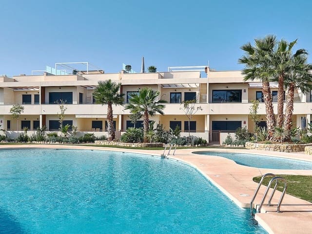 2 quarto Moradia em Banda para venda em La Veleta, Torrevieja com piscina - 380 000 € (Ref: 9319040)