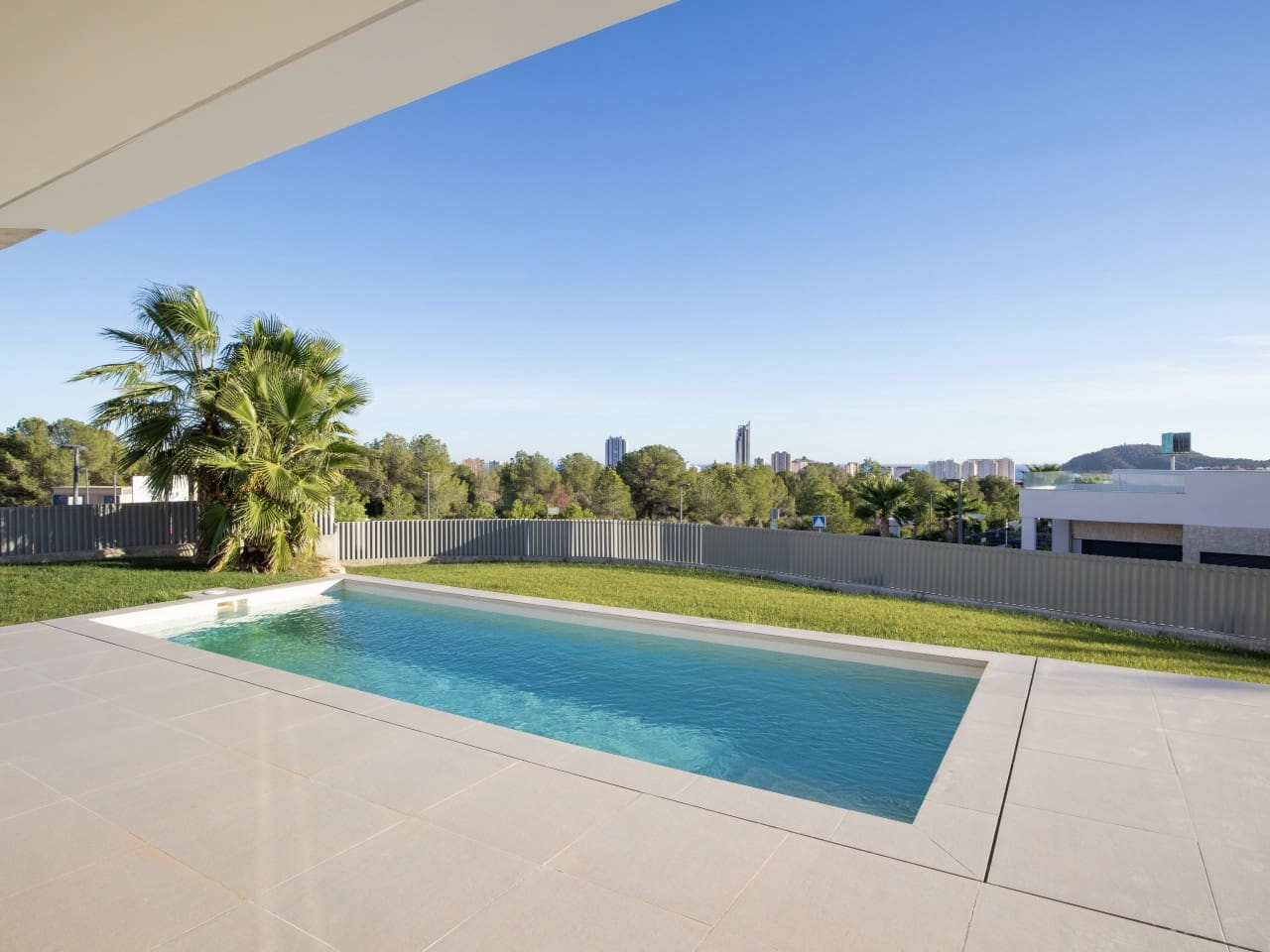 4 bedroom Villa for sale in Benidorm with pool - € 807,000 (Ref: 9319051)