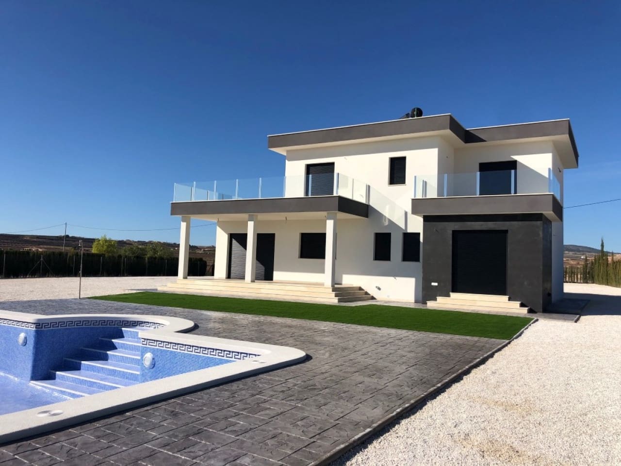 3 bedroom Villa for sale in Pinoso - € 323,600 (Ref: 9319060)