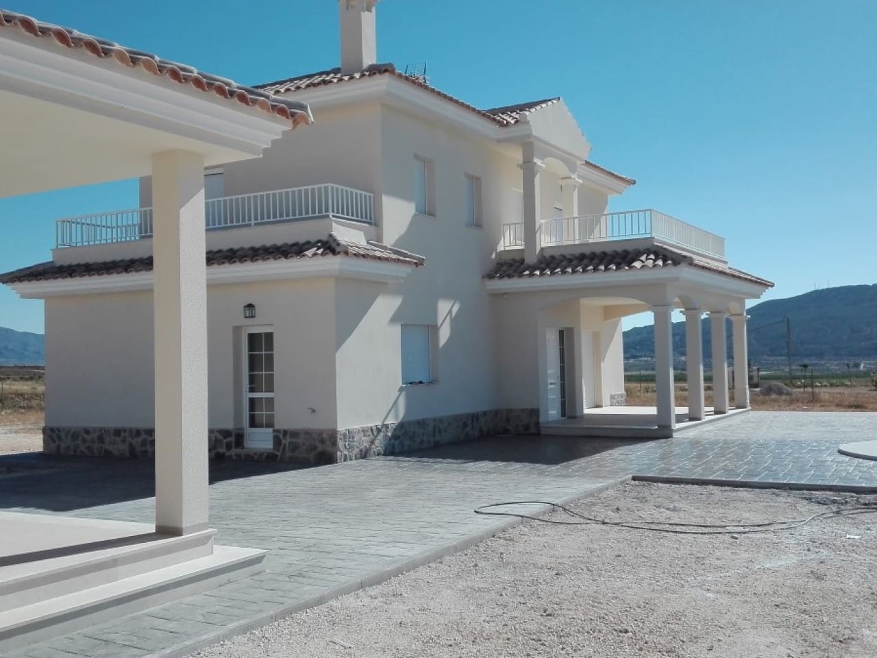 3 bedroom Villa for sale in Pinoso - € 323,600 (Ref: 9319060)