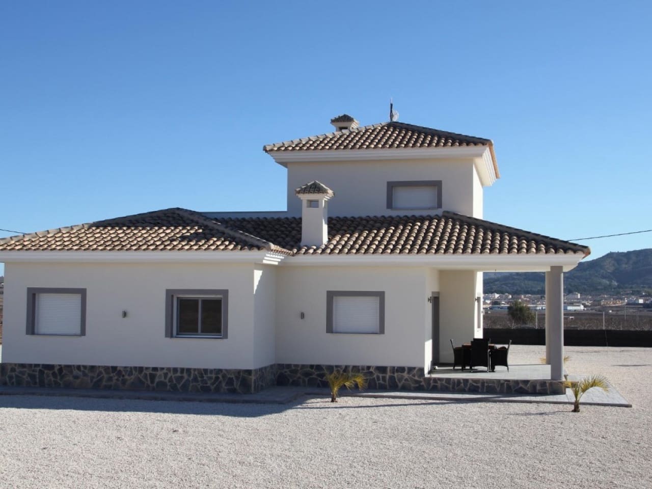 3 bedroom Villa for sale in Pinoso - € 323,600 (Ref: 9319060)