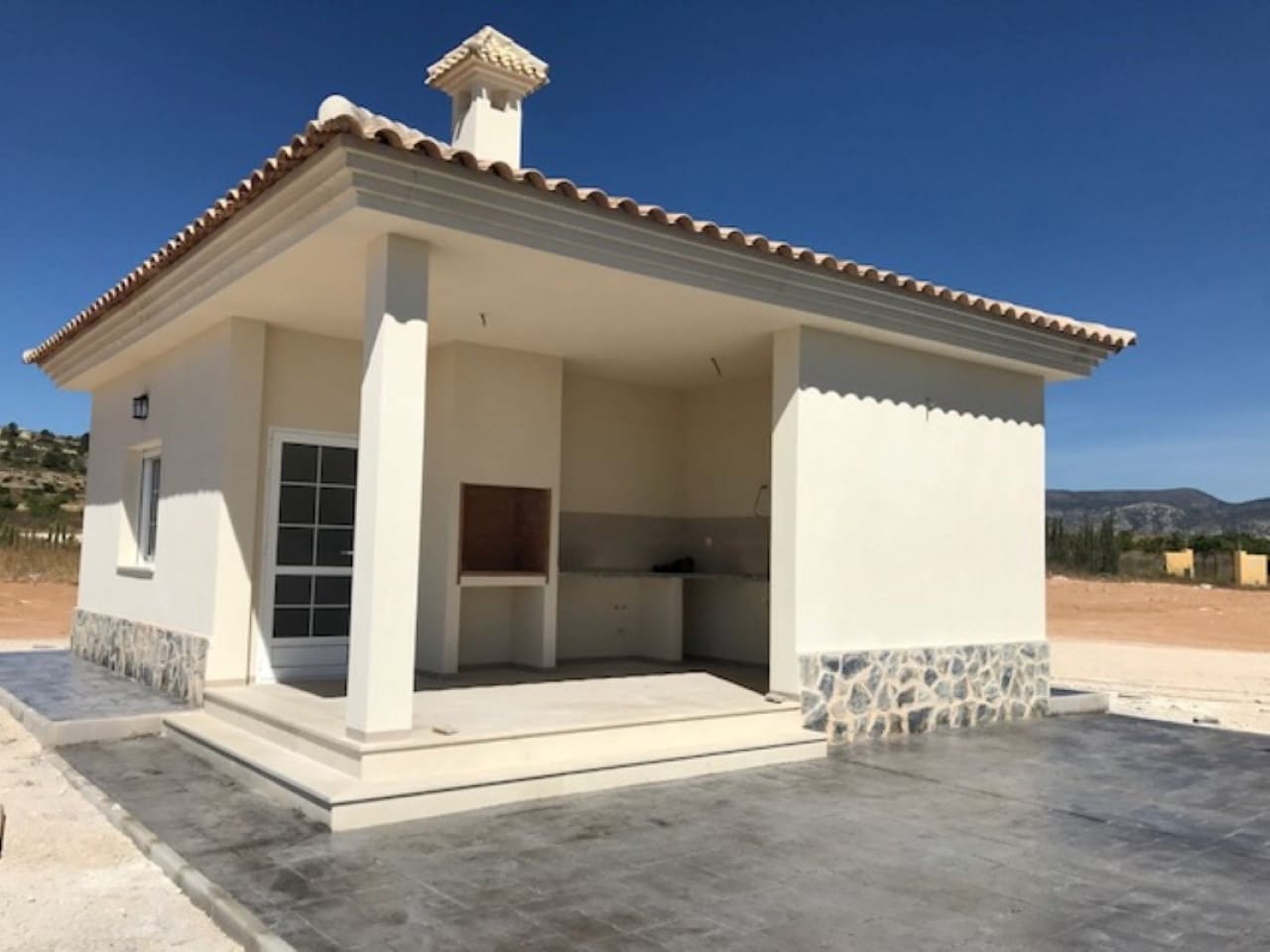 3 bedroom Villa for sale in Pinoso - € 323,600 (Ref: 9319060)