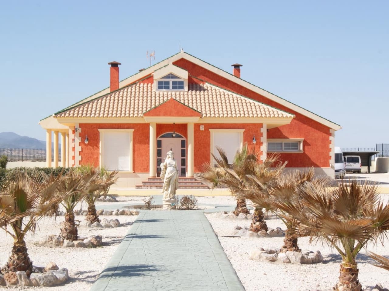 3 bedroom Villa for sale in Pinoso - € 323,600 (Ref: 9319060)