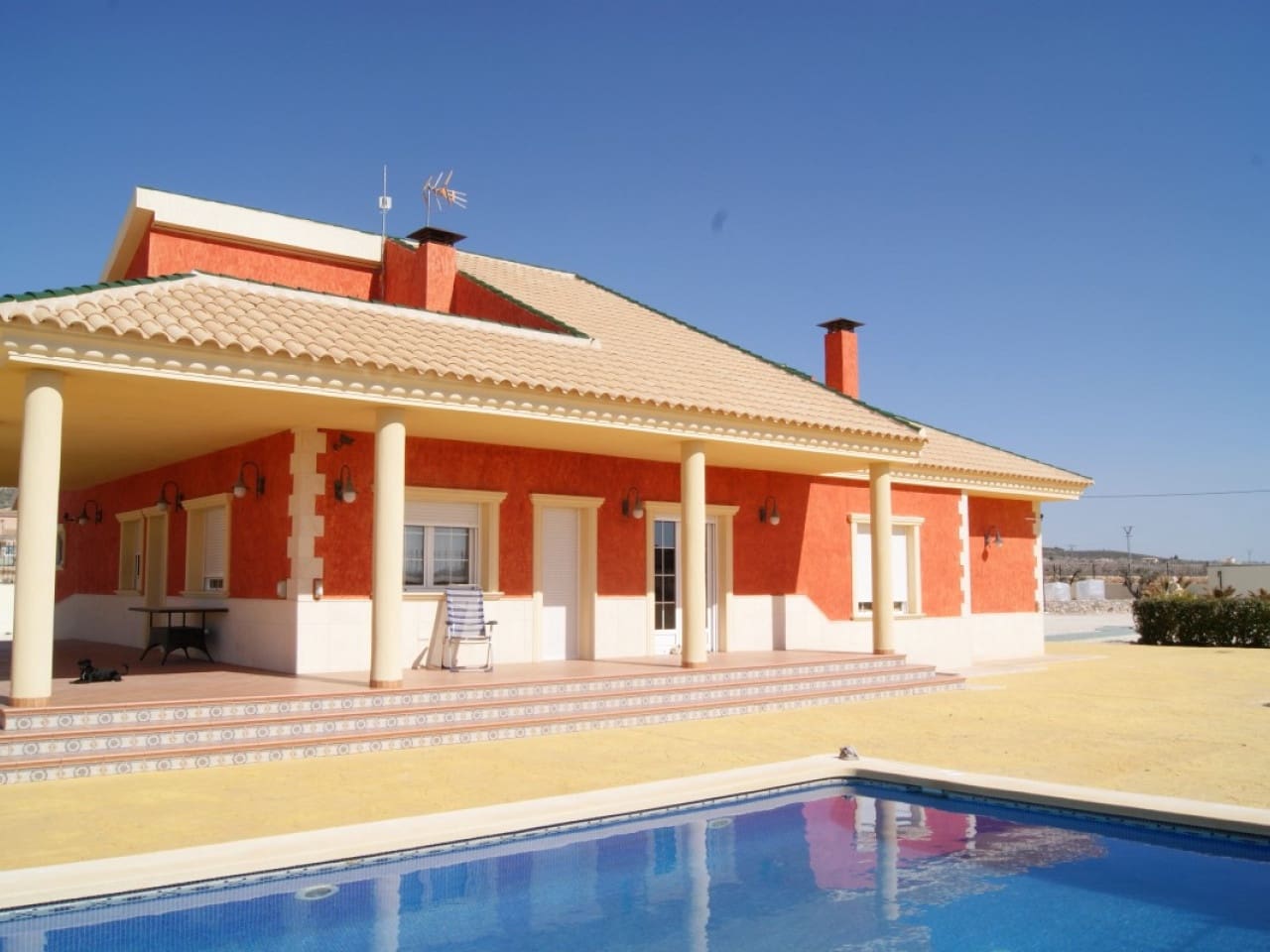3 bedroom Villa for sale in Pinoso - € 323,600 (Ref: 9319060)