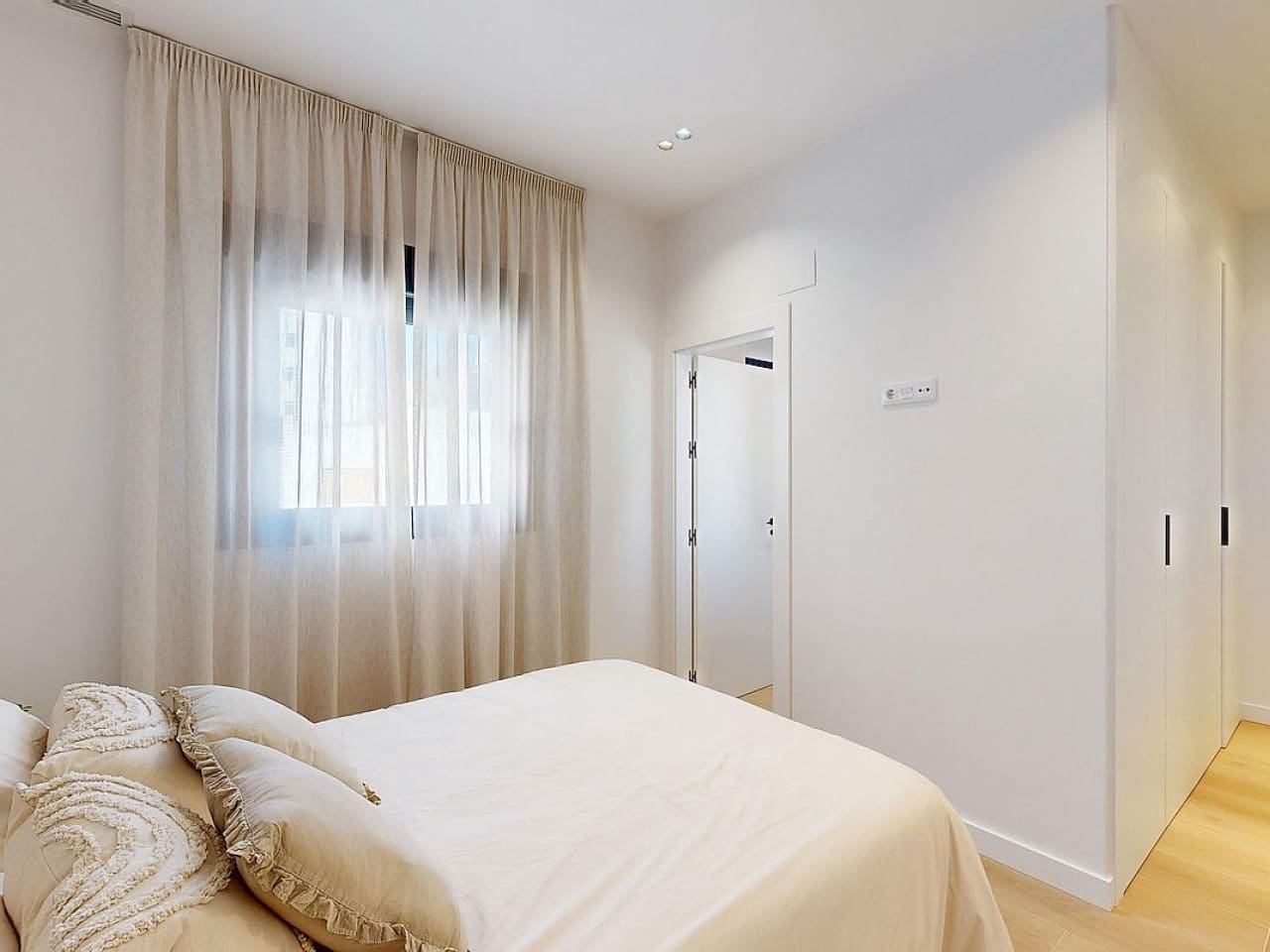 3 quarto Penthouse para venda em Guardamar del Segura com piscina - 339 500 € (Ref: 9319074)