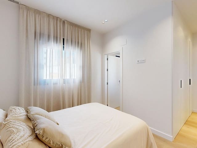 3 quarto Penthouse para venda em Guardamar del Segura com piscina - 339 500 € (Ref: 9319074)