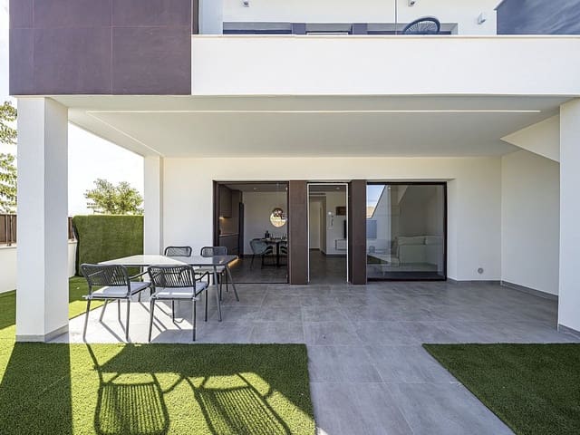 2 quarto Moradia em Banda para venda em Pilar de la Horadada com piscina - 252 900 € (Ref: 9319075)