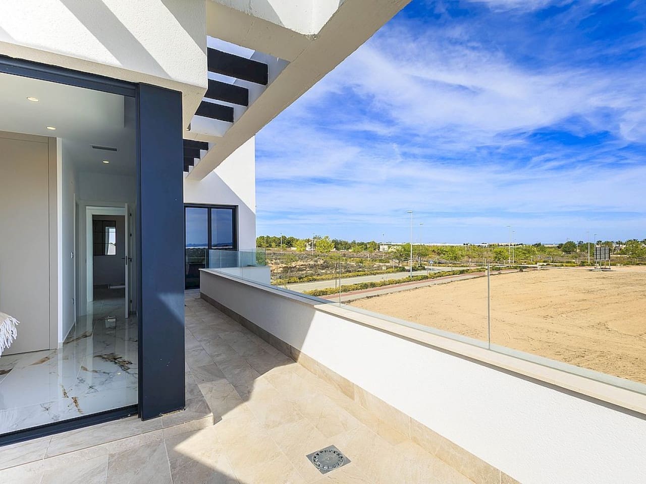 3 soveværelse Villa til salg i Pilar de la Horadada med swimmingpool - € 460.000 (Ref: 9319076)