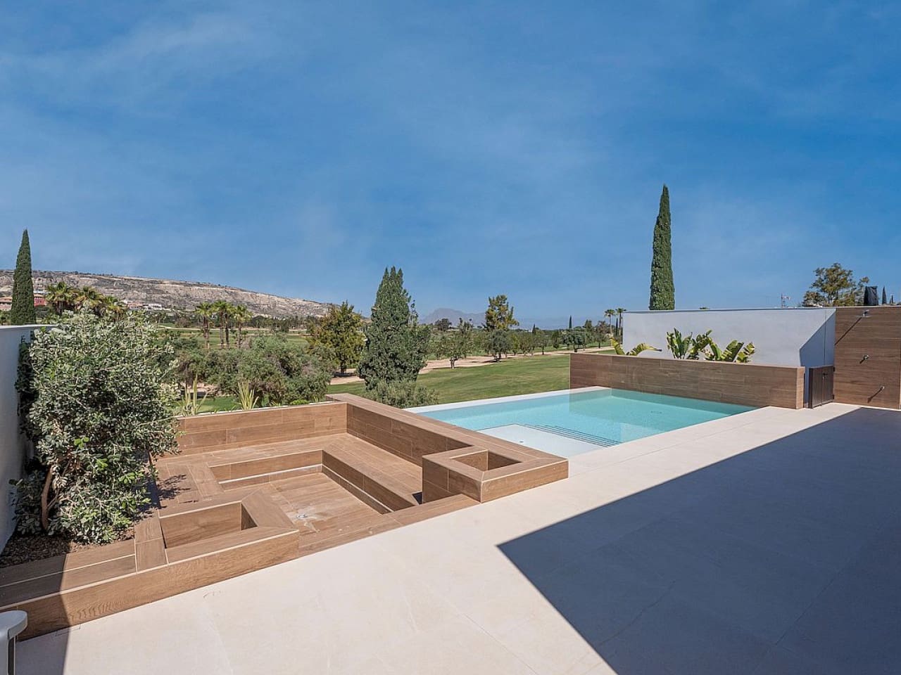 3 quarto Moradia para venda em Algorfa com piscina - 1 450 000 € (Ref: 9319124)