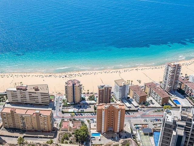 2 sypialnia Penthouse na sprzedaż w Playa Poniente, Benidorm z basenem - 1 170 000 € (Ref: 9319140)