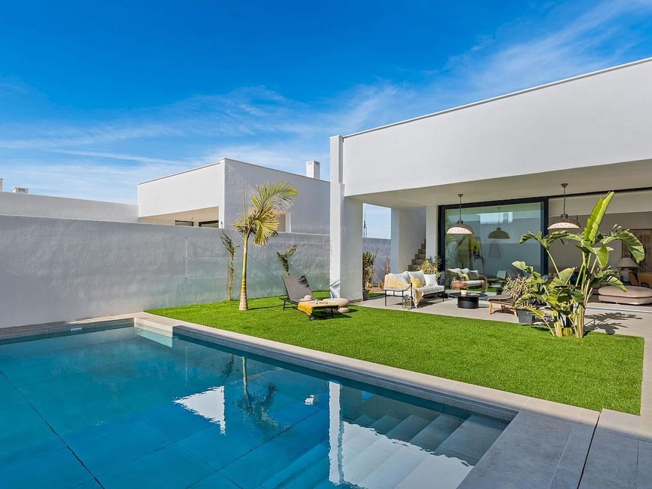 3 sypialnia Willa na sprzedaż w La Manga del Mar Menor z basenem - 549 000 € (Ref: 9319144)