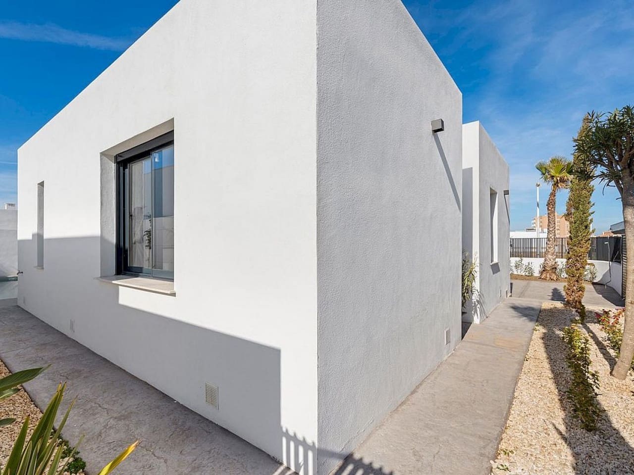 3 sypialnia Willa na sprzedaż w La Manga del Mar Menor z basenem - 549 000 € (Ref: 9319144)