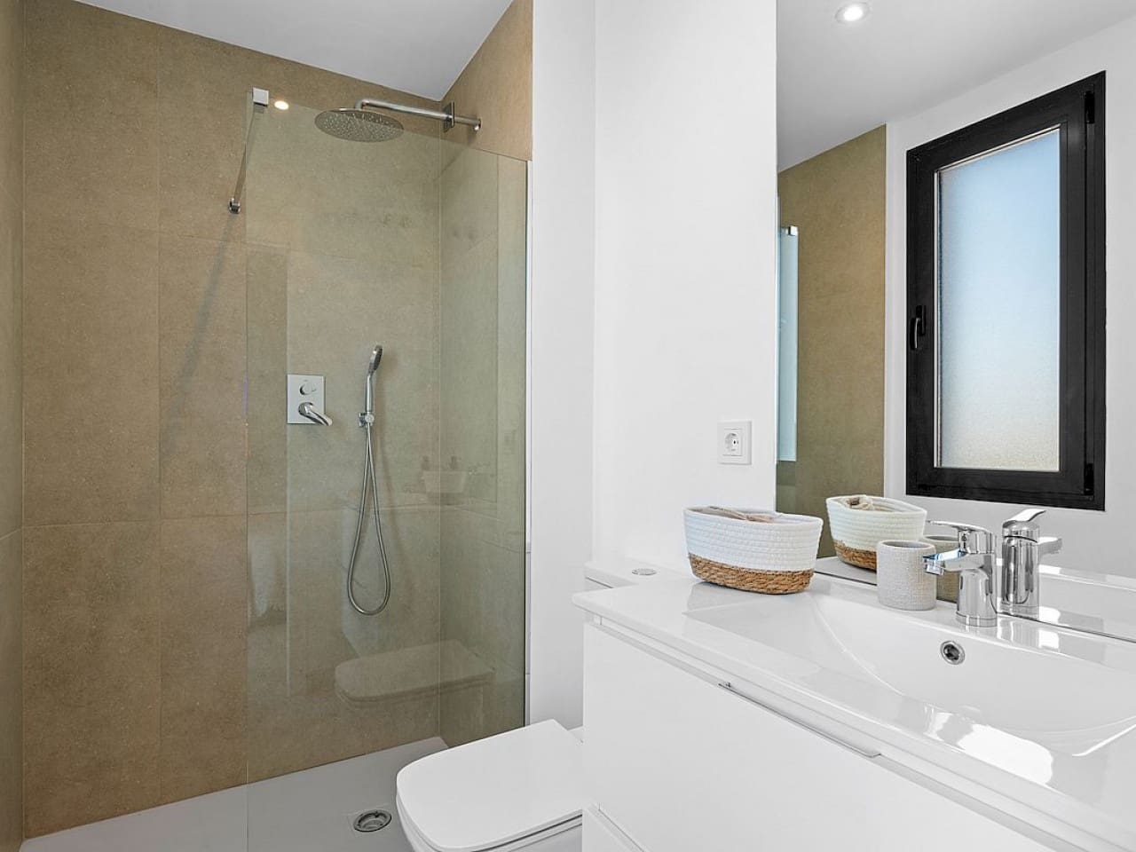 2 quarto Penthouse para venda em Mar de Cristal com piscina - 325 000 € (Ref: 9319145)