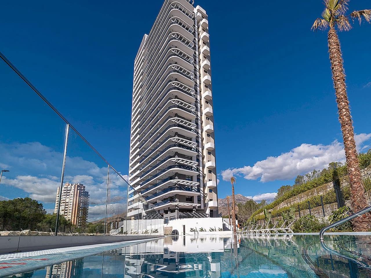 3 soverom Penthouse til salgs i Benidorm med svømmebasseng - € 800 000 (Ref: 9319152)