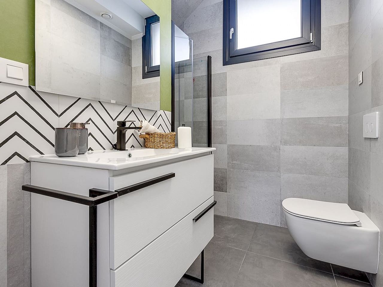 4 bedroom Villa for sale in La Mata with pool - € 940,000 (Ref: 9319171)