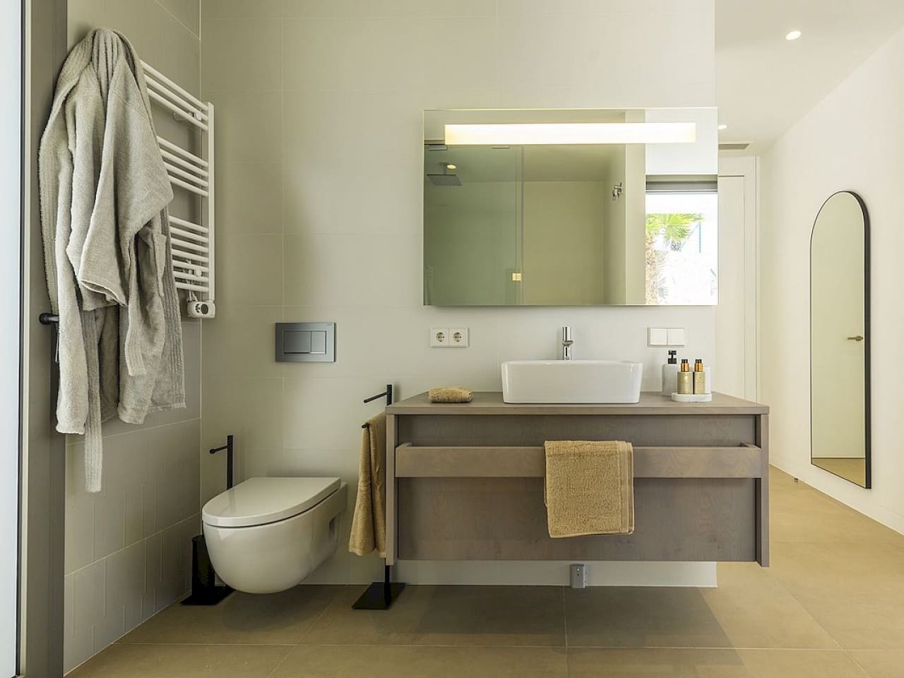 3 bedroom Villa for sale in Orihuela Costa with pool - € 1,065,000 (Ref: 9319172)