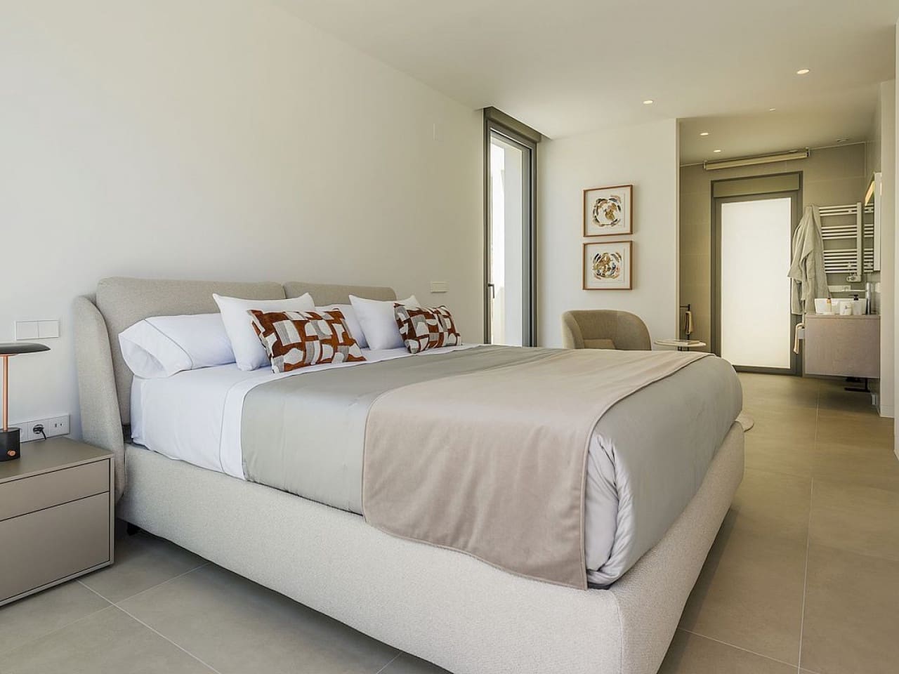 3 bedroom Villa for sale in Orihuela Costa with pool - € 1,065,000 (Ref: 9319172)