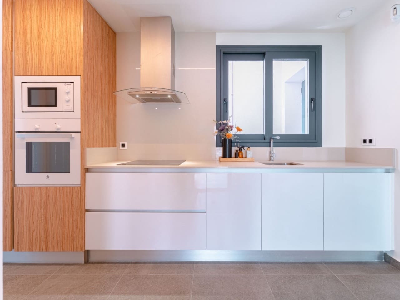 5 soverom Villa til salgs i San Miguel de Salinas med svømmebasseng - € 780 000 (Ref: 9338509)