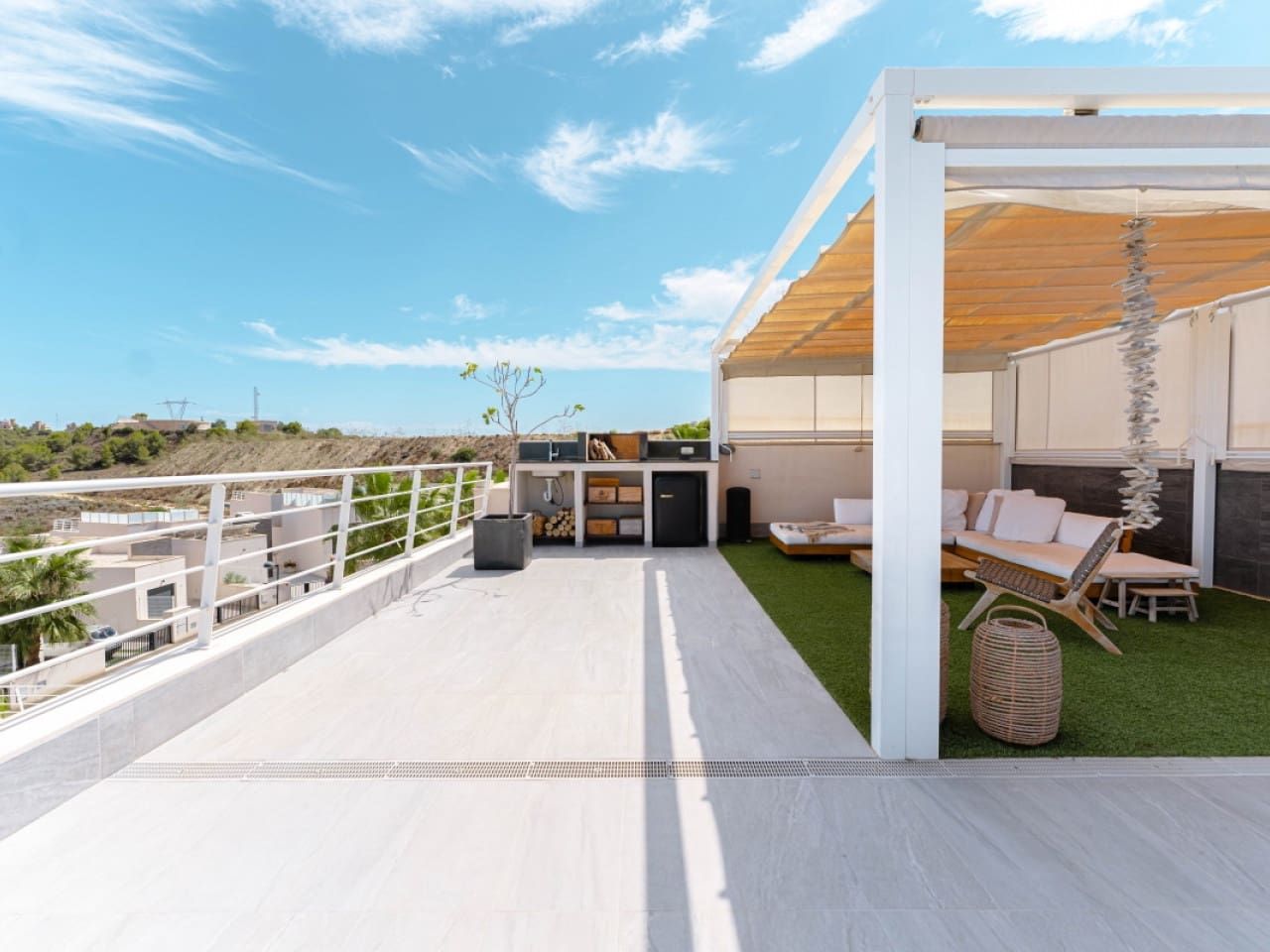 5 soverom Villa til salgs i San Miguel de Salinas med svømmebasseng - € 780 000 (Ref: 9338509)