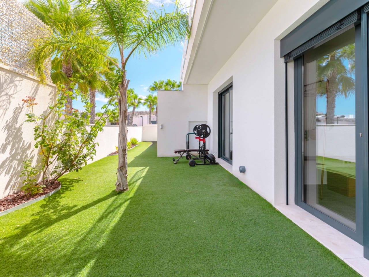 5 soverom Villa til salgs i San Miguel de Salinas med svømmebasseng - € 780 000 (Ref: 9338509)