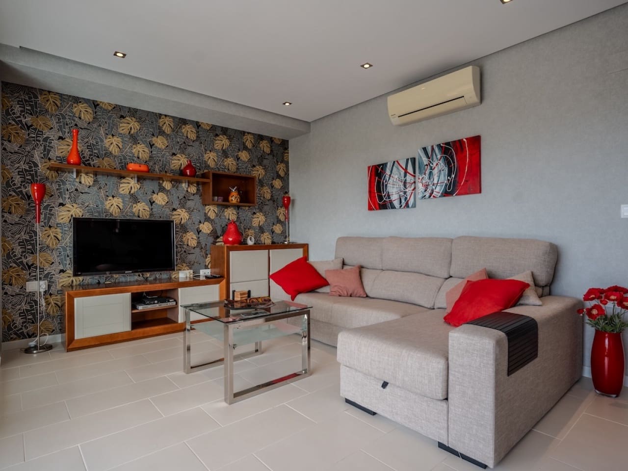 2 bedroom Apartment for sale in Orihuela Costa with pool - € 289,500 (Ref: 9345010)