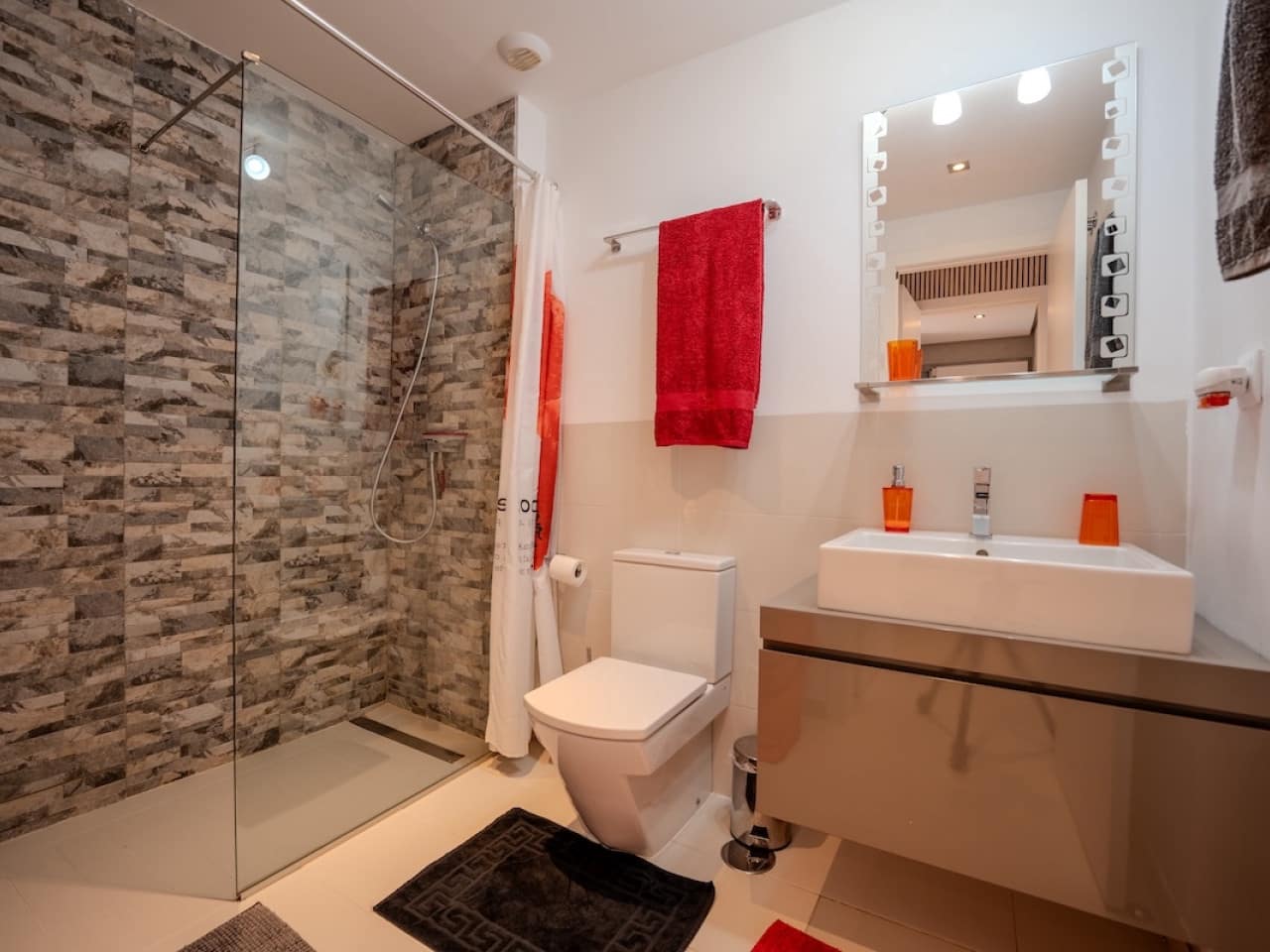 2 bedroom Apartment for sale in Orihuela Costa with pool - € 289,500 (Ref: 9345010)