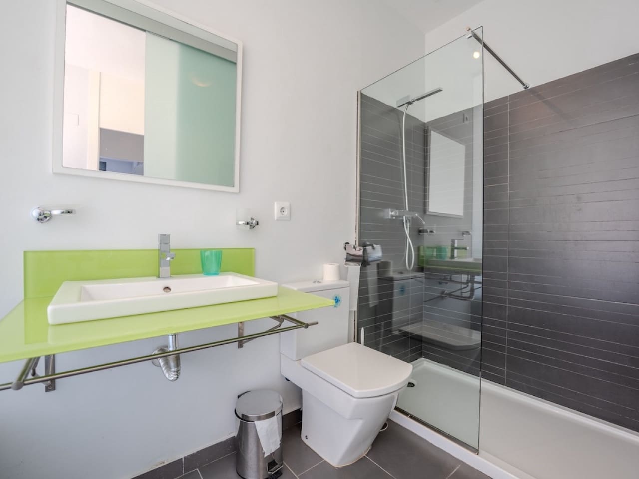 2 bedroom Villa for sale in Orihuela Costa with pool - € 242,000 (Ref: 9349739)