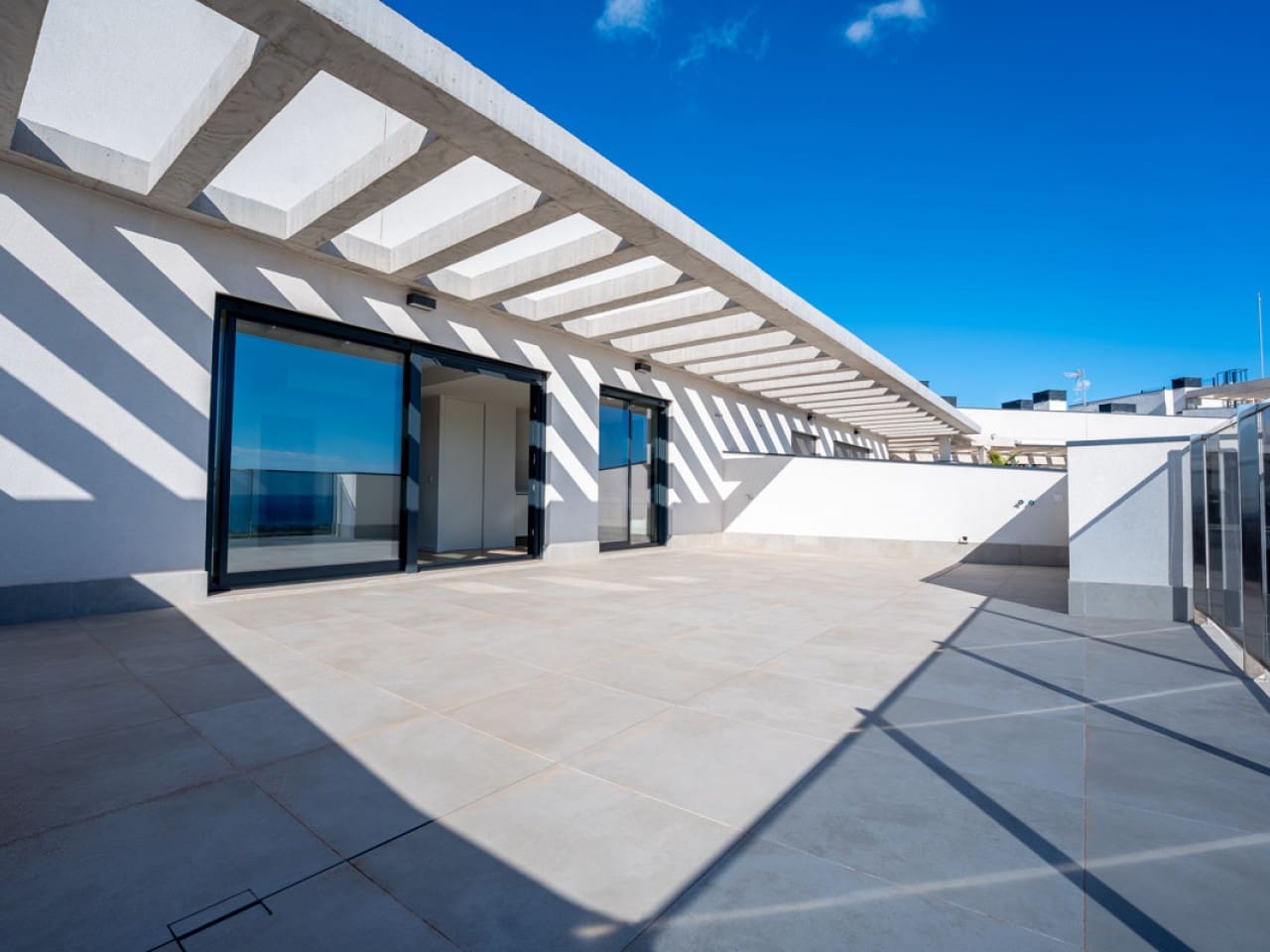 3 bedroom Apartment for sale in Orihuela Costa with pool - € 545,000 (Ref: 9372051)