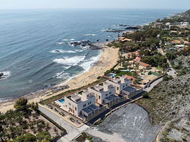 4 soveværelse Villa til salg i Cala Pañizo, Cuevas del Almanzora med swimmingpool - € 1.070.000 (Ref: 9400894)