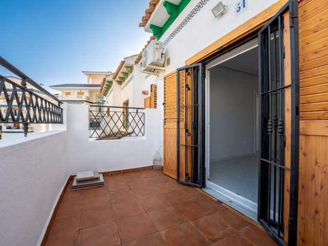 1 bedroom Apartment for sale in La Mata, Torrevieja with pool - € 152,000 (Ref: 9411225)