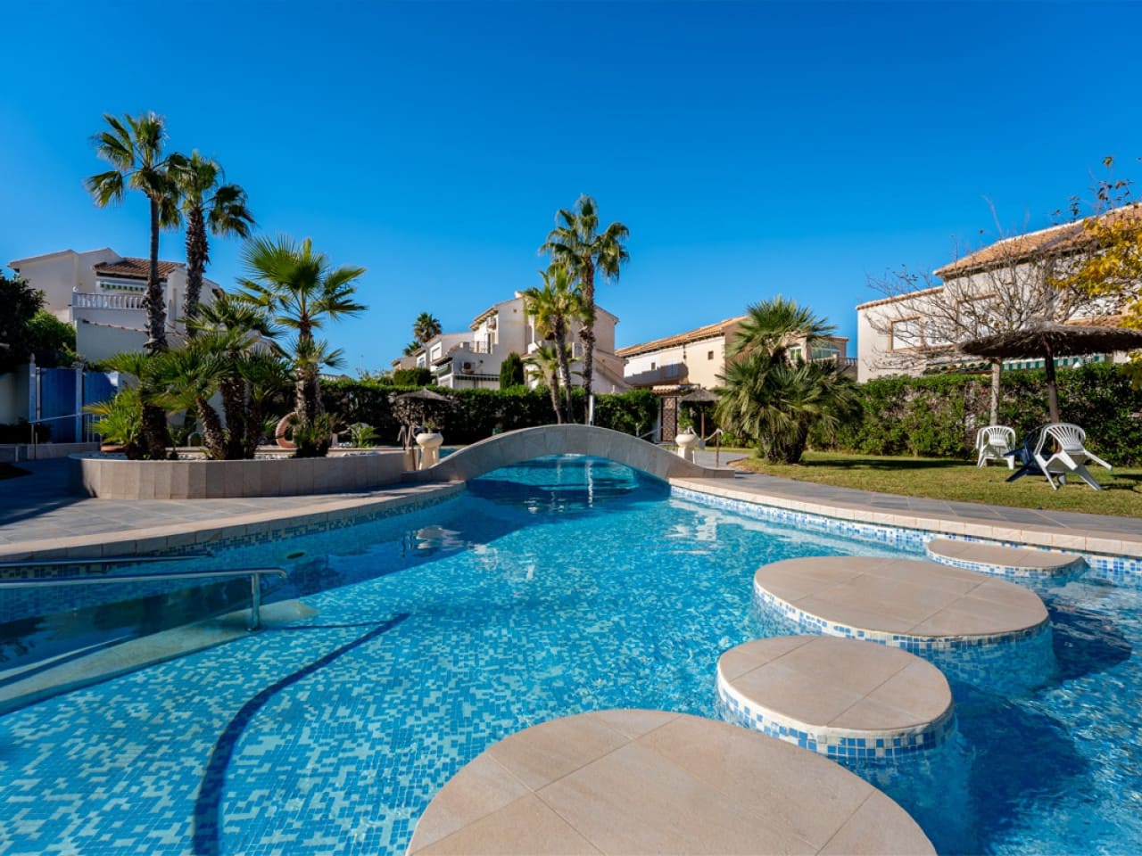 1 bedroom Apartment for sale in La Mata with pool - € 152,000 (Ref: 9411225)