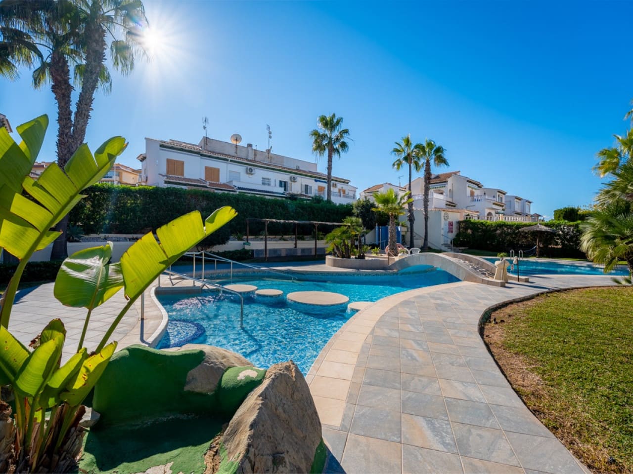 1 bedroom Apartment for sale in La Mata with pool - € 152,000 (Ref: 9411225)