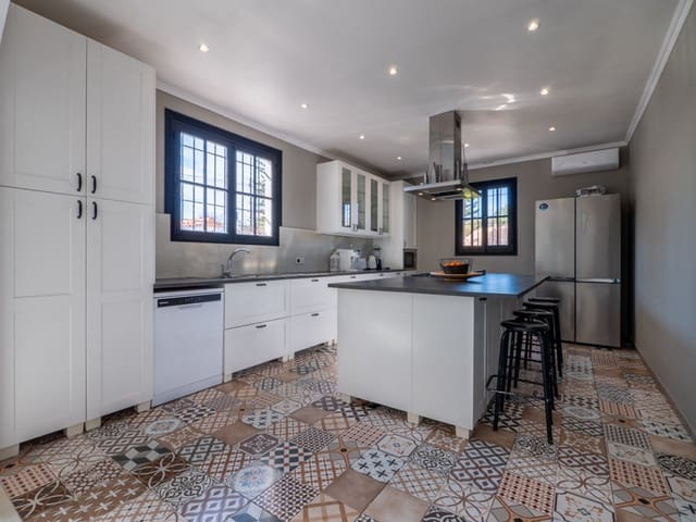 6 quarto Quinta/Casa Rural para venda em Crevillente / Crevillent com piscina - 599 000 € (Ref: 9422362)