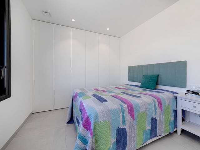 3 Zimmer Villa zu verkaufen in Pilar de la Horadada mit Pool - 574.000 € (Ref: 9431221)