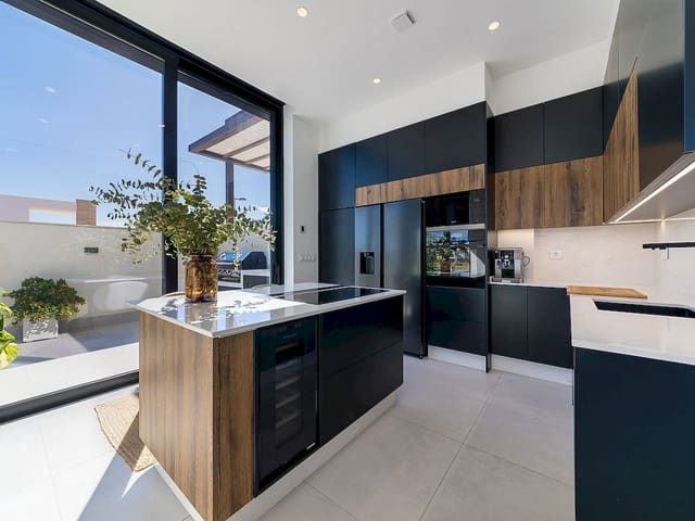 3 quarto Moradia para venda em Pilar de la Horadada com piscina - 579 000 € (Ref: 9431222)