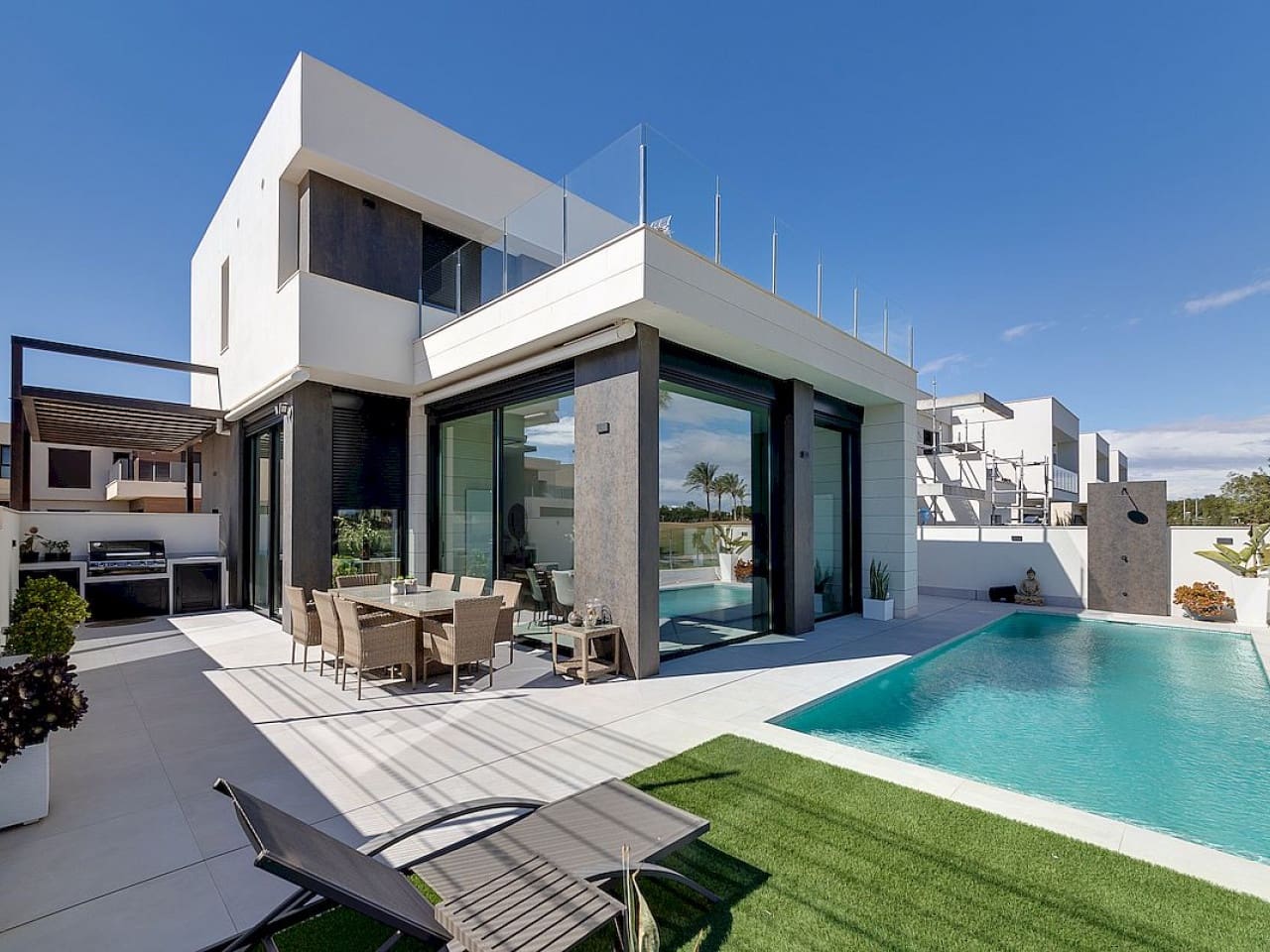 3 quarto Moradia para venda em Pilar de la Horadada com piscina - 579 000 € (Ref: 9431222)