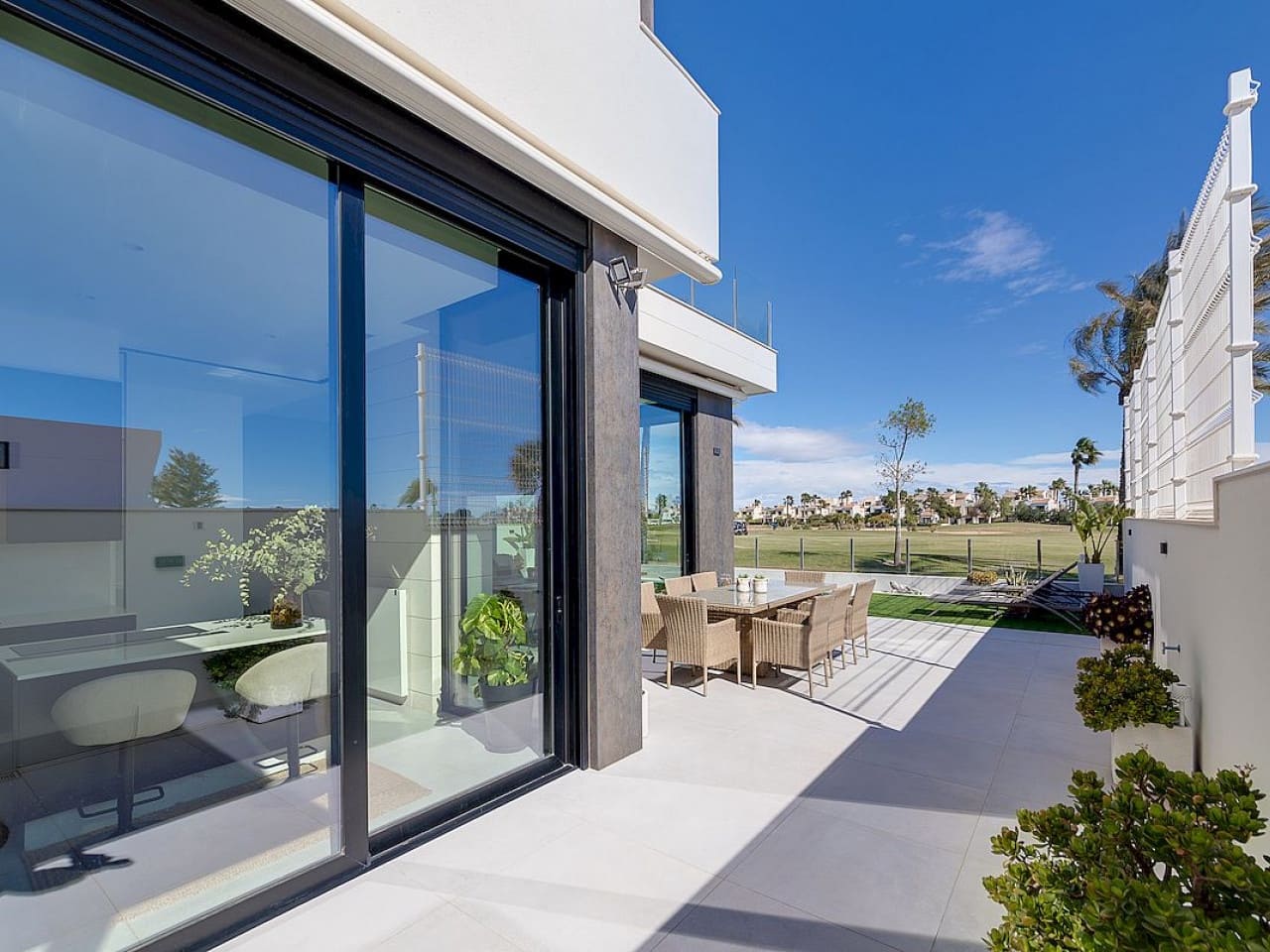 3 quarto Moradia para venda em Pilar de la Horadada com piscina - 579 000 € (Ref: 9431222)