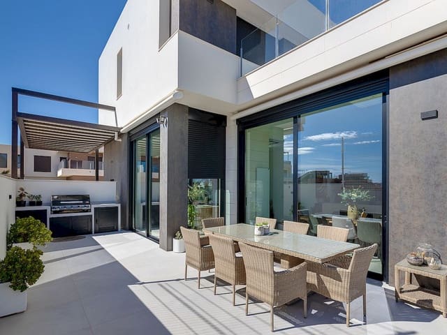 3 quarto Moradia para venda em Pilar de la Horadada com piscina - 579 000 € (Ref: 9431222)