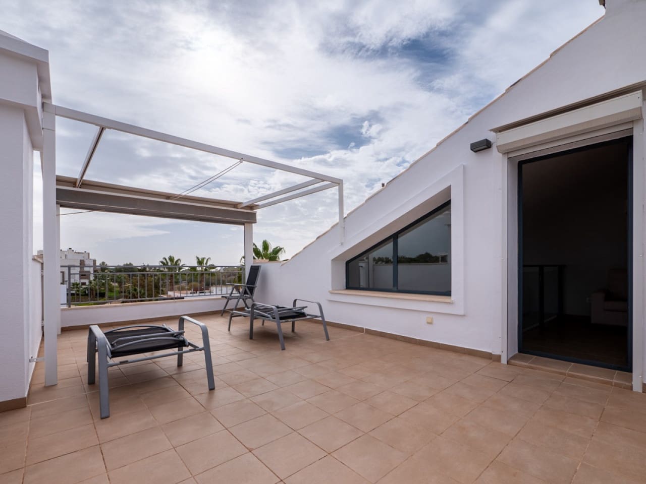 2 sypialnia Dom szeregowy na sprzedaż w Orihuela Costa z basenem - 249 000 € (Ref: 9433347)