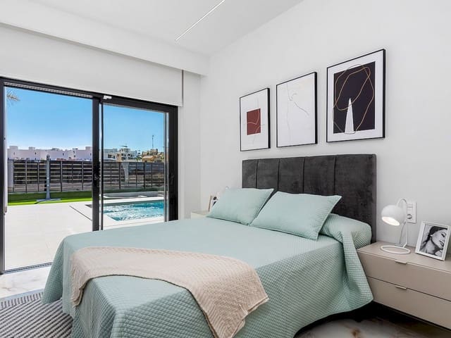 3 bedroom Villa for sale in Algorfa with pool - € 670,000 (Ref: 9440032)